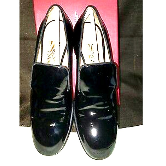 Ferragamo 🛑HOLD🛑Patent Leather Loafers Flats 8 Shoes - Picture 5 of 6